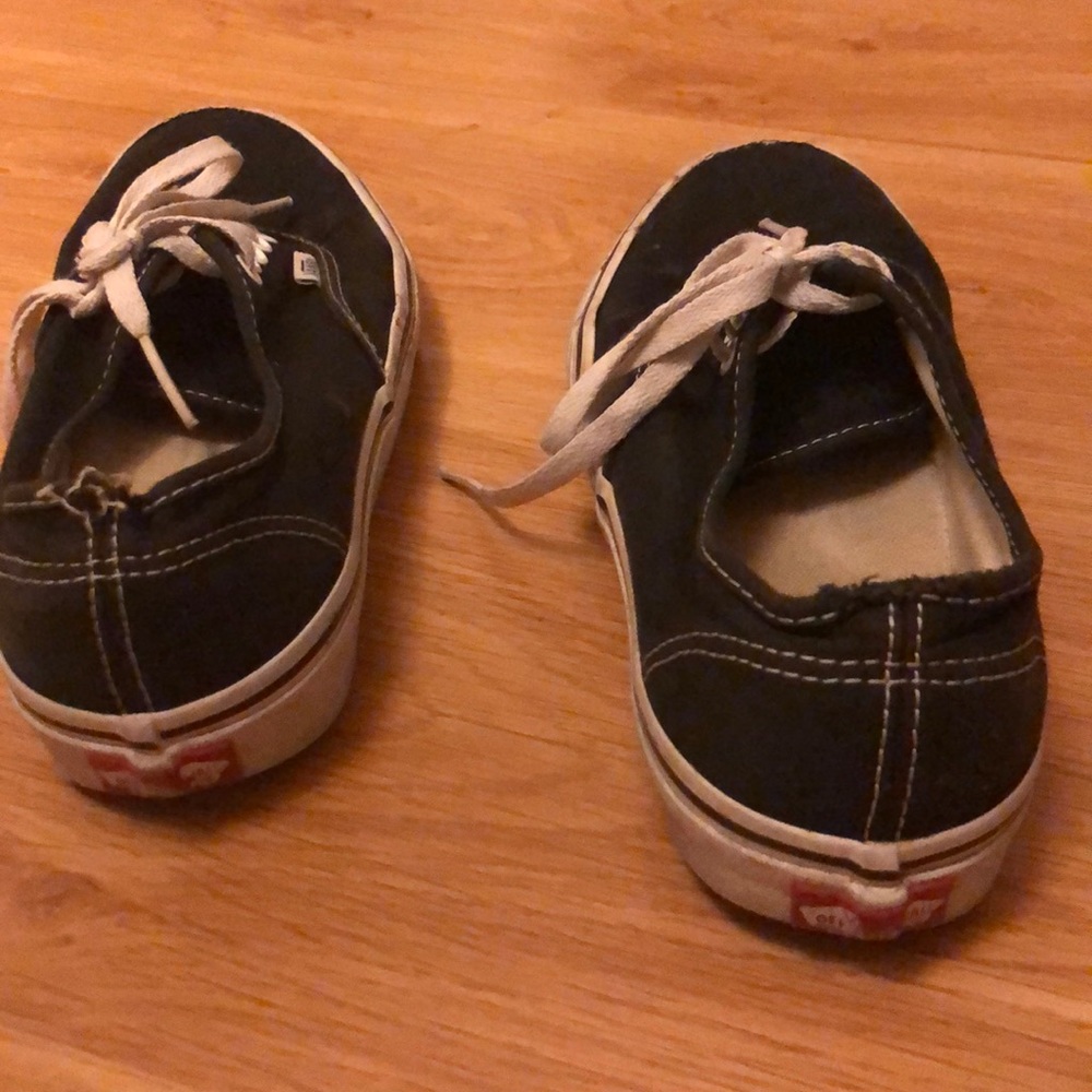 Black Vans - Picture 5 of 5